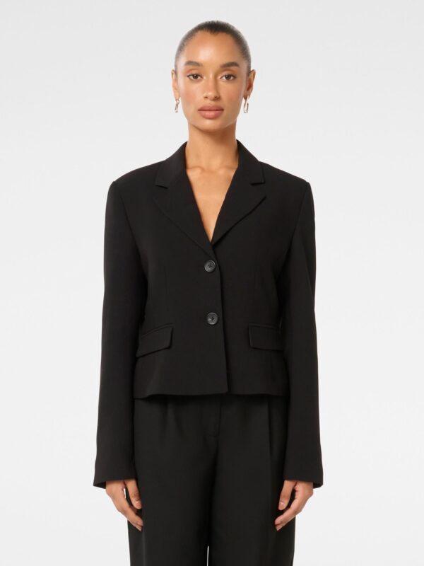 Elleanor Petite Two Button Bla